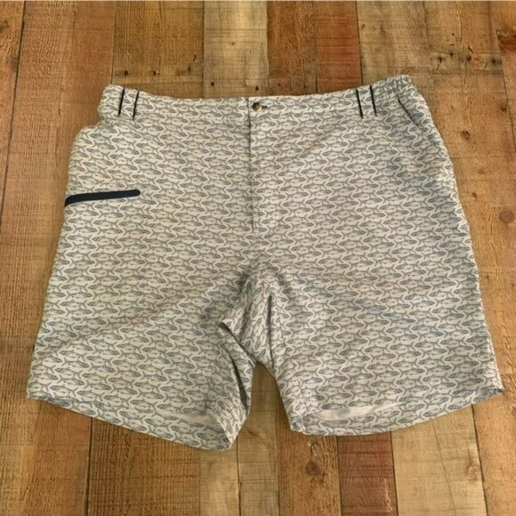 True flies men’s size xx-large board shorts with fish in blue and white - Picture 1 of 10